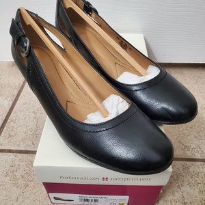 Naturalizer NEVIS WEDGE PUMP